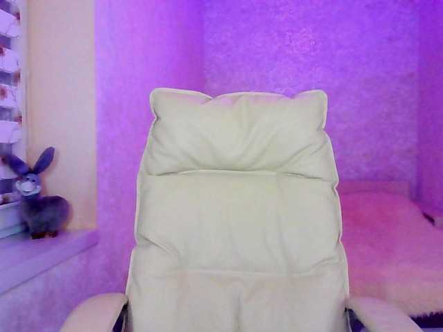 IridessaL live cam on BongaCams