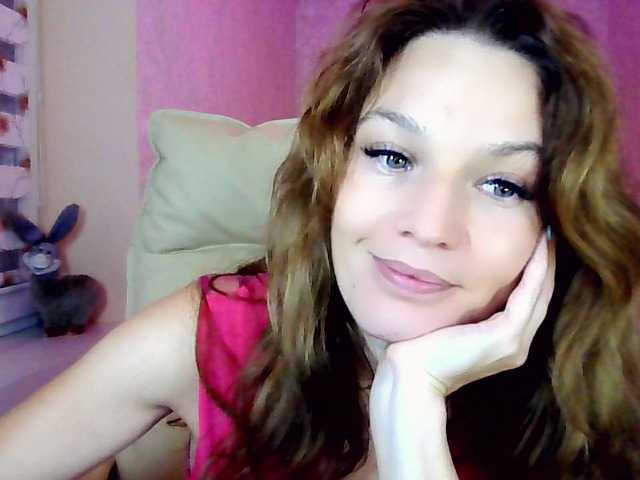 IridessaL live cam on BongaCams
