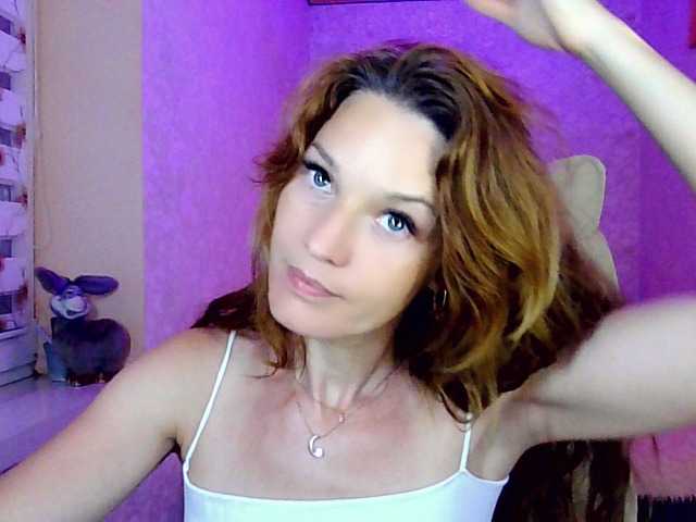 IridessaL live cam on BongaCams