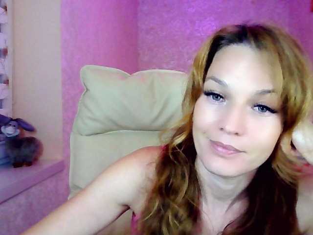 IridessaL live cam on BongaCams