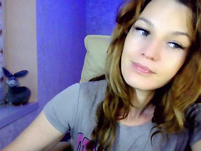 IridessaL live cam on BongaCams
