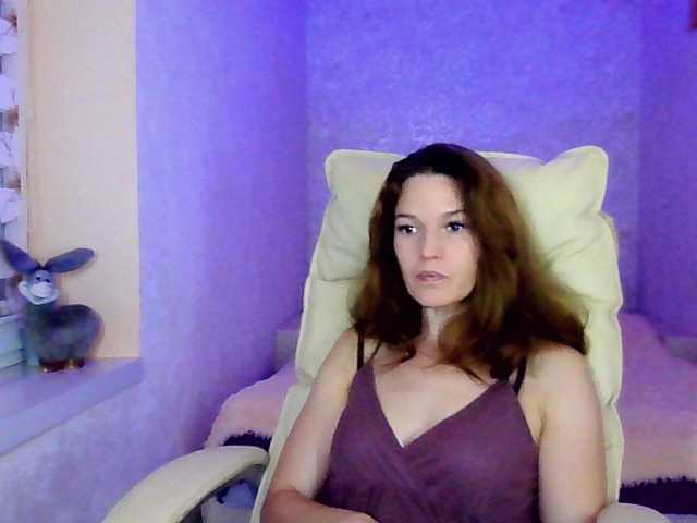 IridessaL live cam on BongaCams