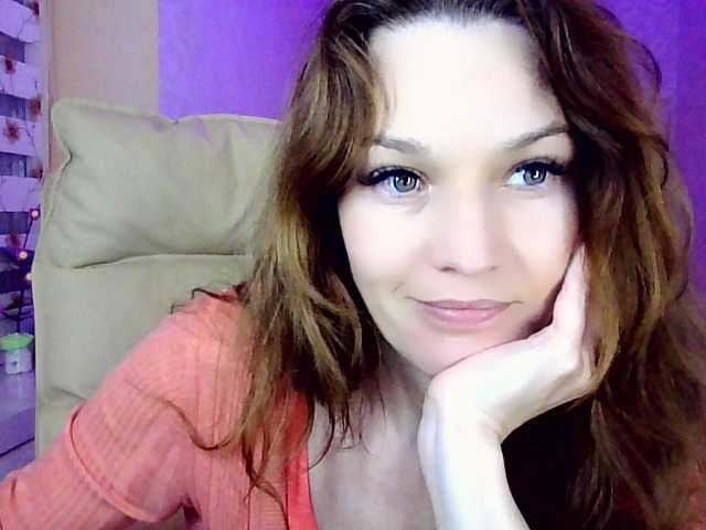 IridessaL's BongaCams show and profile
