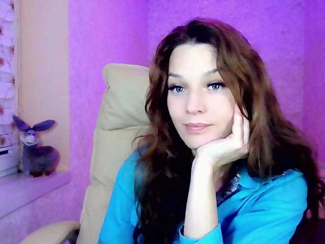 IridessaL live cam on BongaCams