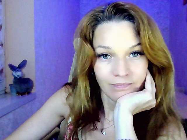 IridessaL live webcam show