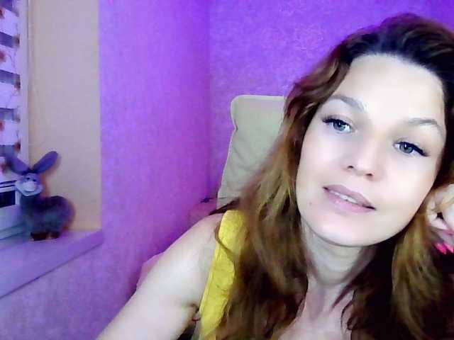IridessaL live cam on BongaCams
