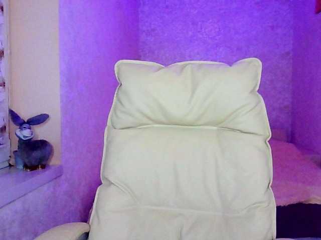 IridessaL live cam on BongaCams