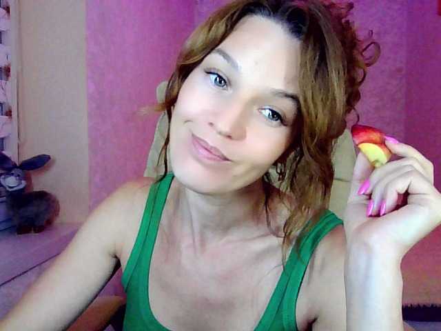 IridessaL live cam preview