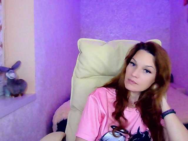 IridessaL live cam on BongaCams