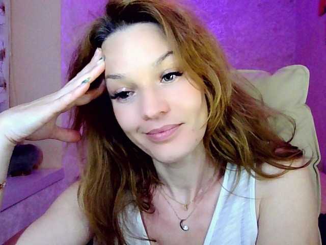 IridessaL live webcam show