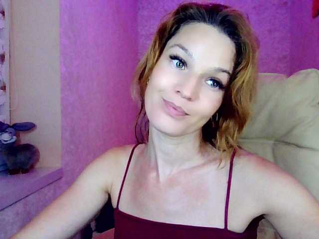IridessaL live cam on BongaCams