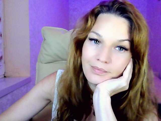 IridessaL live cam on BongaCams
