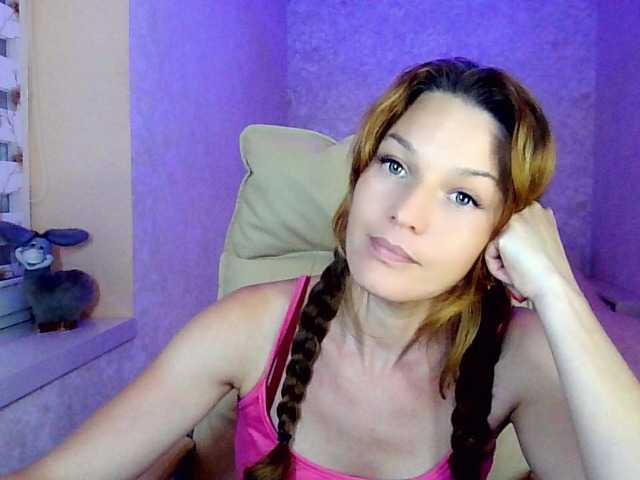 IridessaL live cam on BongaCams