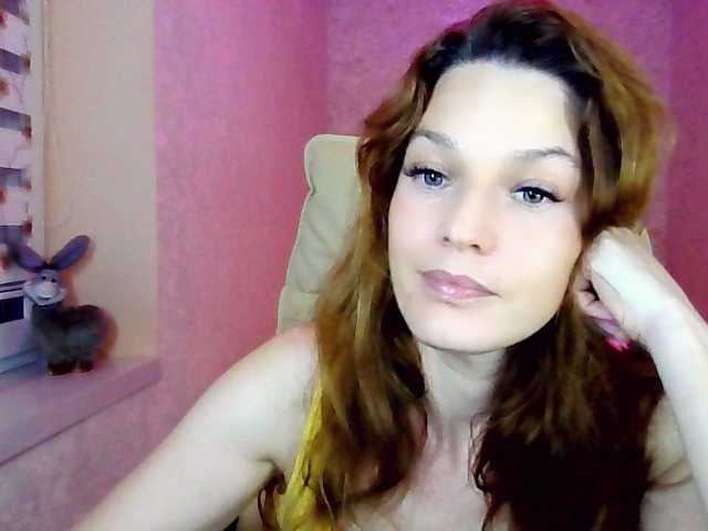 IridessaL live cam on BongaCams