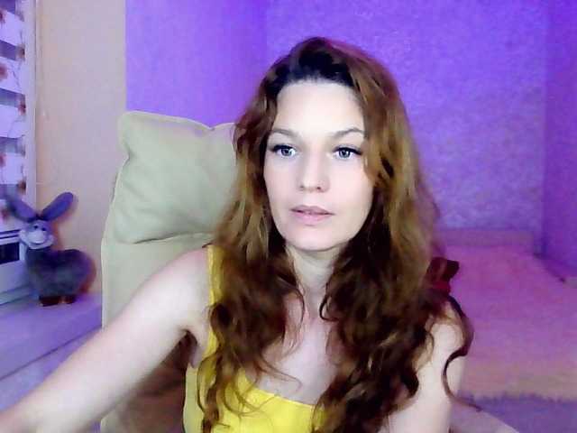 IridessaL live cam on BongaCams