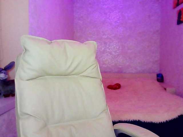 IridessaL live cam on BongaCams