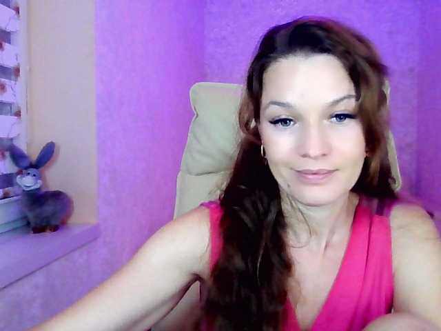 IridessaL live cam on BongaCams