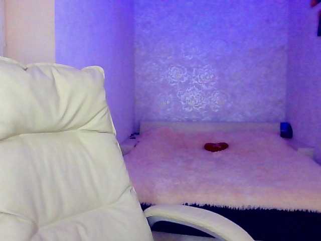 IridessaL live webcam show