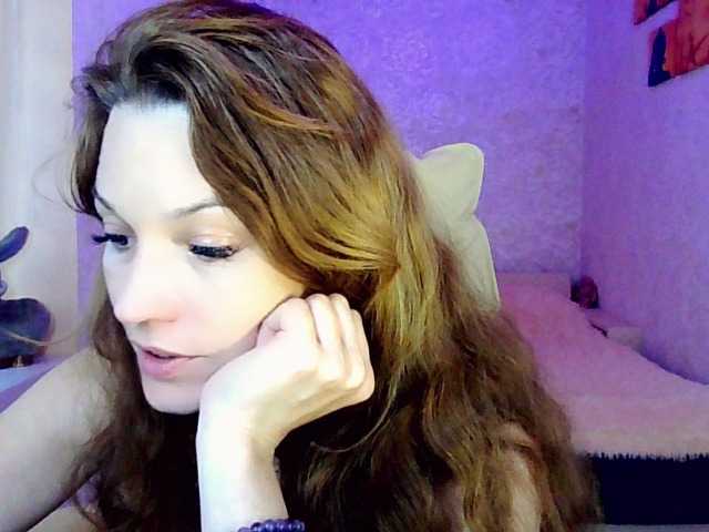 IridessaL live cam on BongaCams