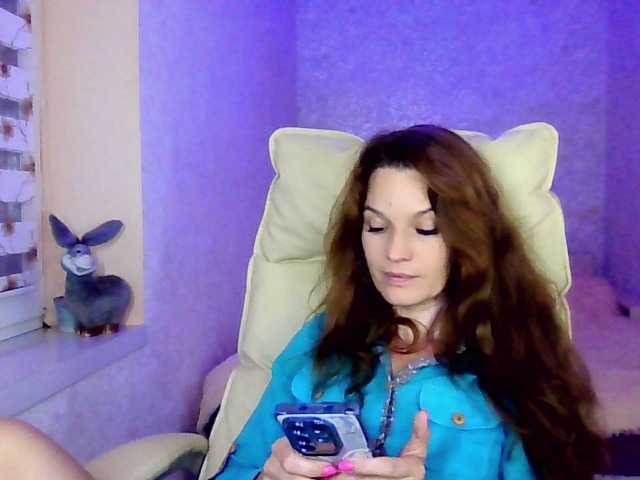 IridessaL live cam on BongaCams