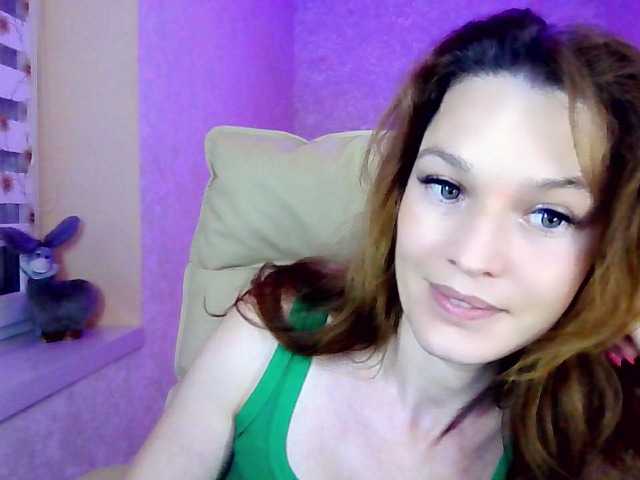 IridessaL live cam on BongaCams