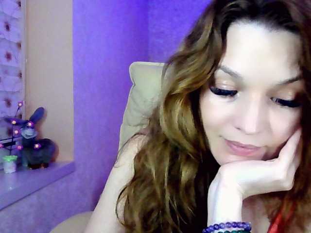 IridessaL's BongaCams show and profile