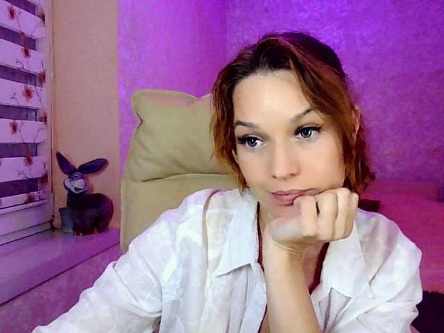 IridessaL live cam on BongaCams