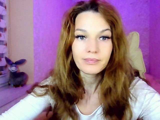 IridessaL live cam on BongaCams