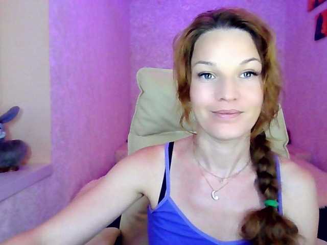 IridessaL live cam on BongaCams