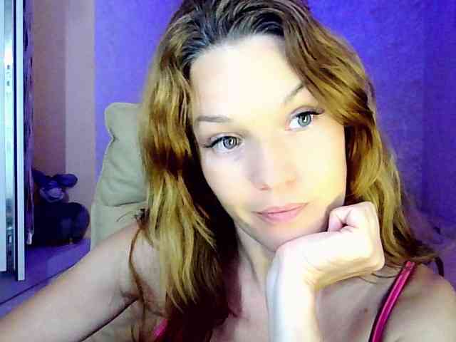IridessaL webcam