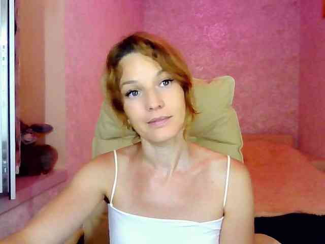 IridessaL webcam
