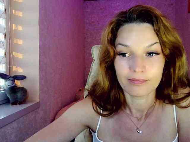 IridessaL Live Webcam on BongaCams