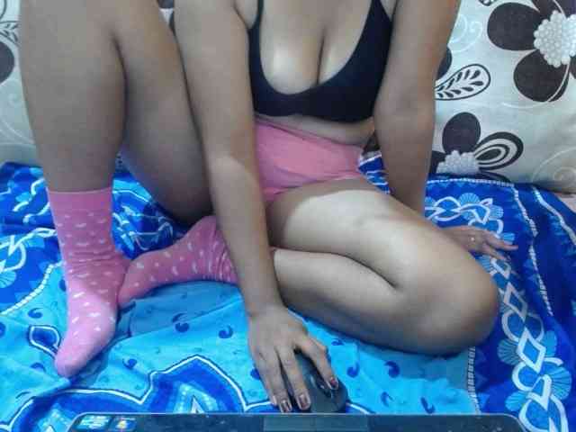 Prettyjannetta webcam