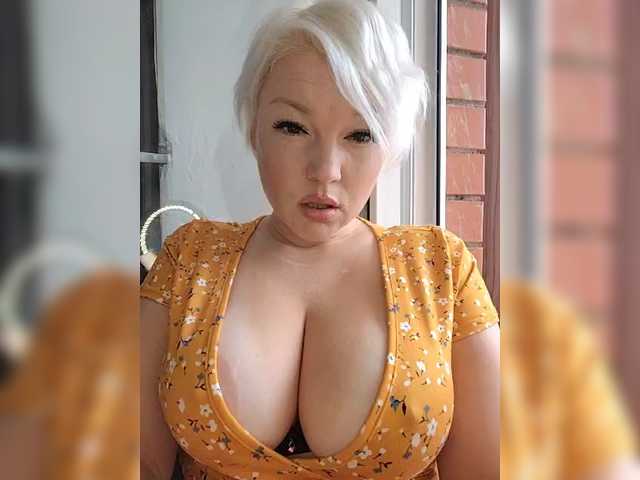 smeh-i-greh live sex show
