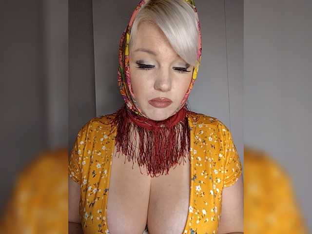 smeh-i-greh live cam on BongaCams
