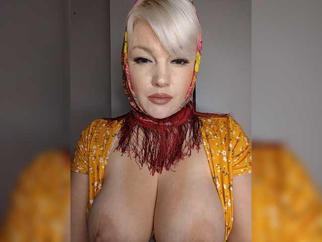 smeh-i-greh live cam on BongaCams