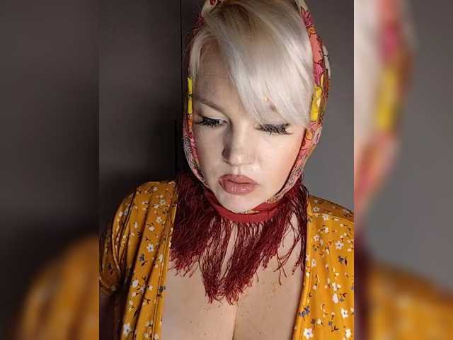 smeh-i-greh live cam on BongaCams