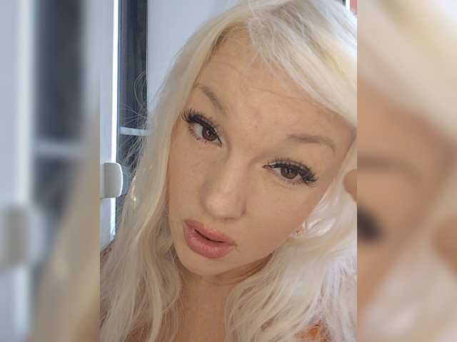 smeh-i-greh live webcam show