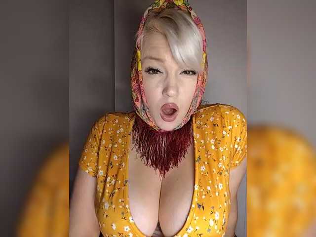 smeh-i-greh live cam on BongaCams