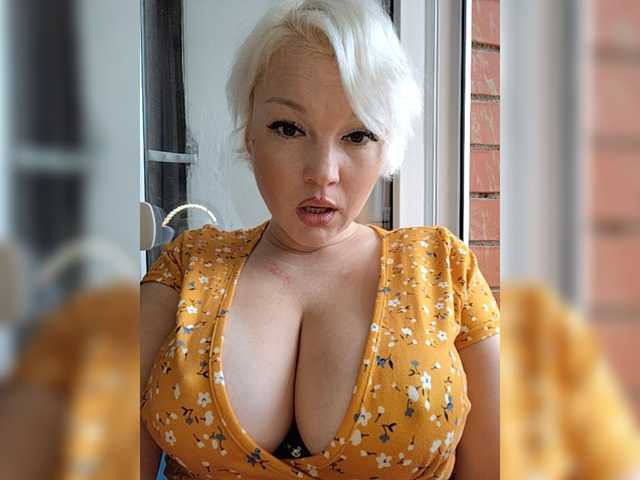 smeh-i-greh live webcam show