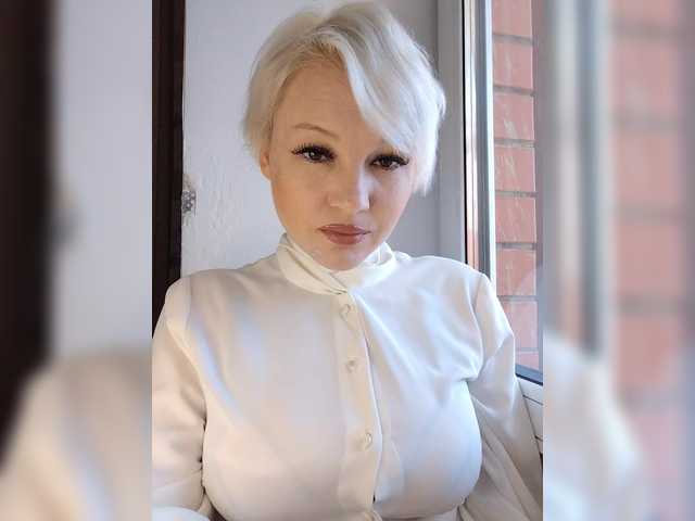 smeh-i-greh Nude Live Sex Shows
