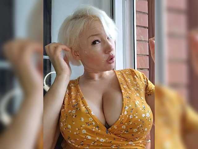 smeh-i-greh live cam on BongaCams