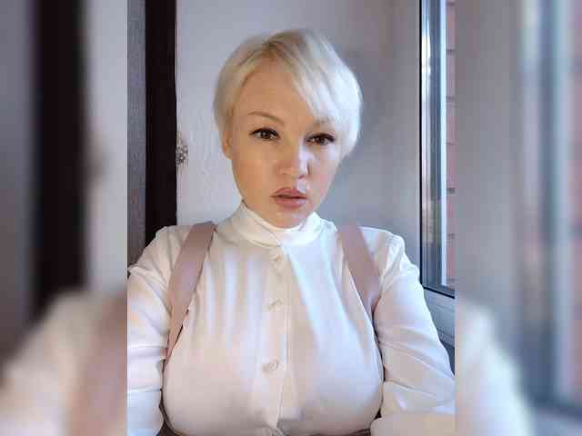 smeh-i-greh Live Webcam on BongaCams