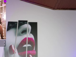 Emiili-Clark Porn Show