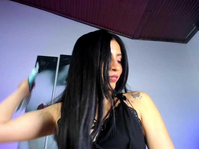 Preview of emiili-clark