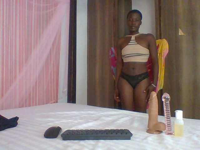 ChocolateAngels live cam on BongaCams