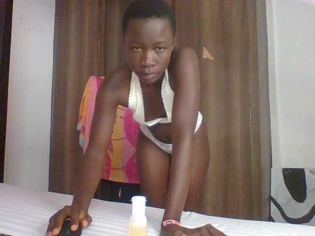 ChocolateAngels live cam preview