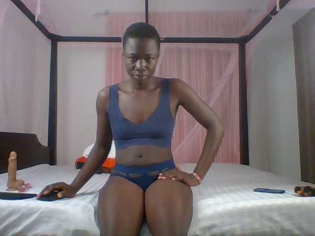 ChocolateAngels live cam on BongaCams