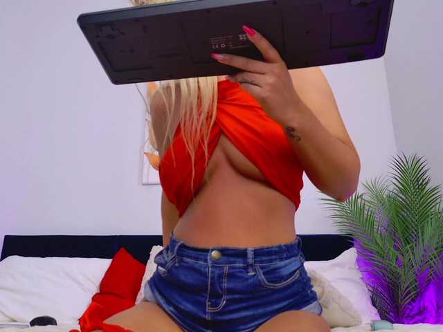 BlondieEve