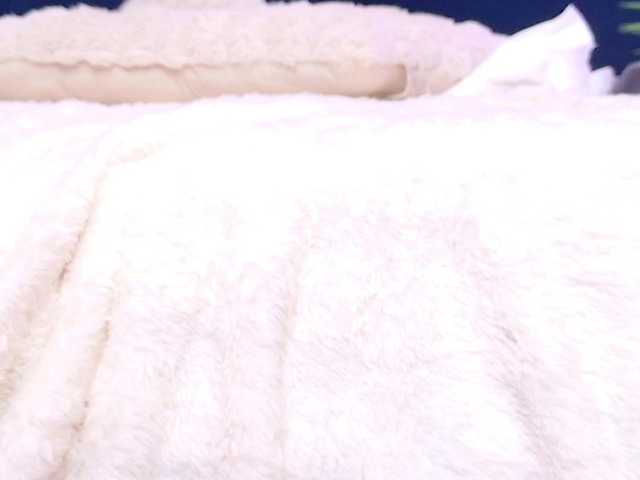 BlondieEve live cam on BongaCams